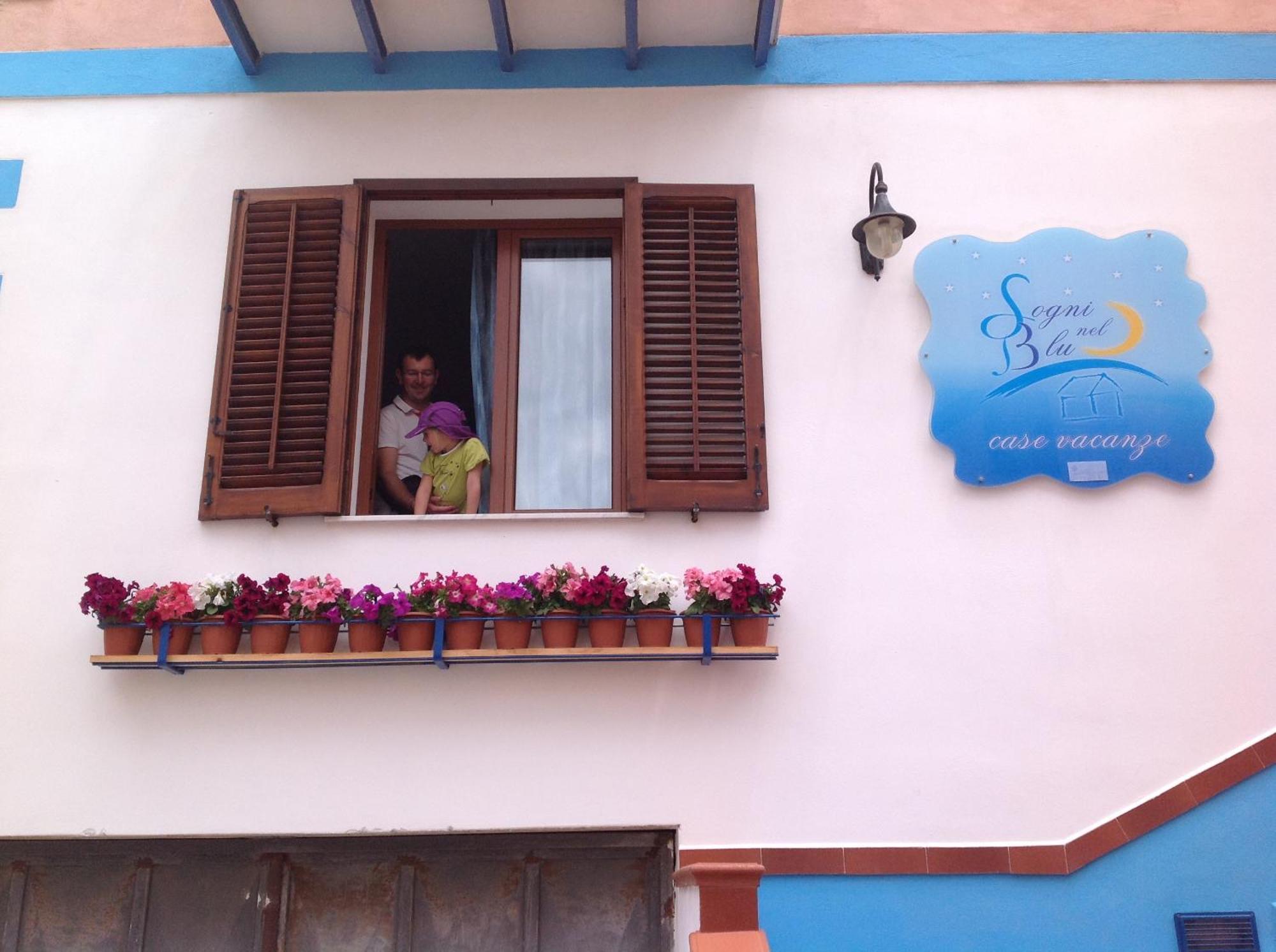Sogni Nel Blu Aparthotel Isola di Ustica Room photo